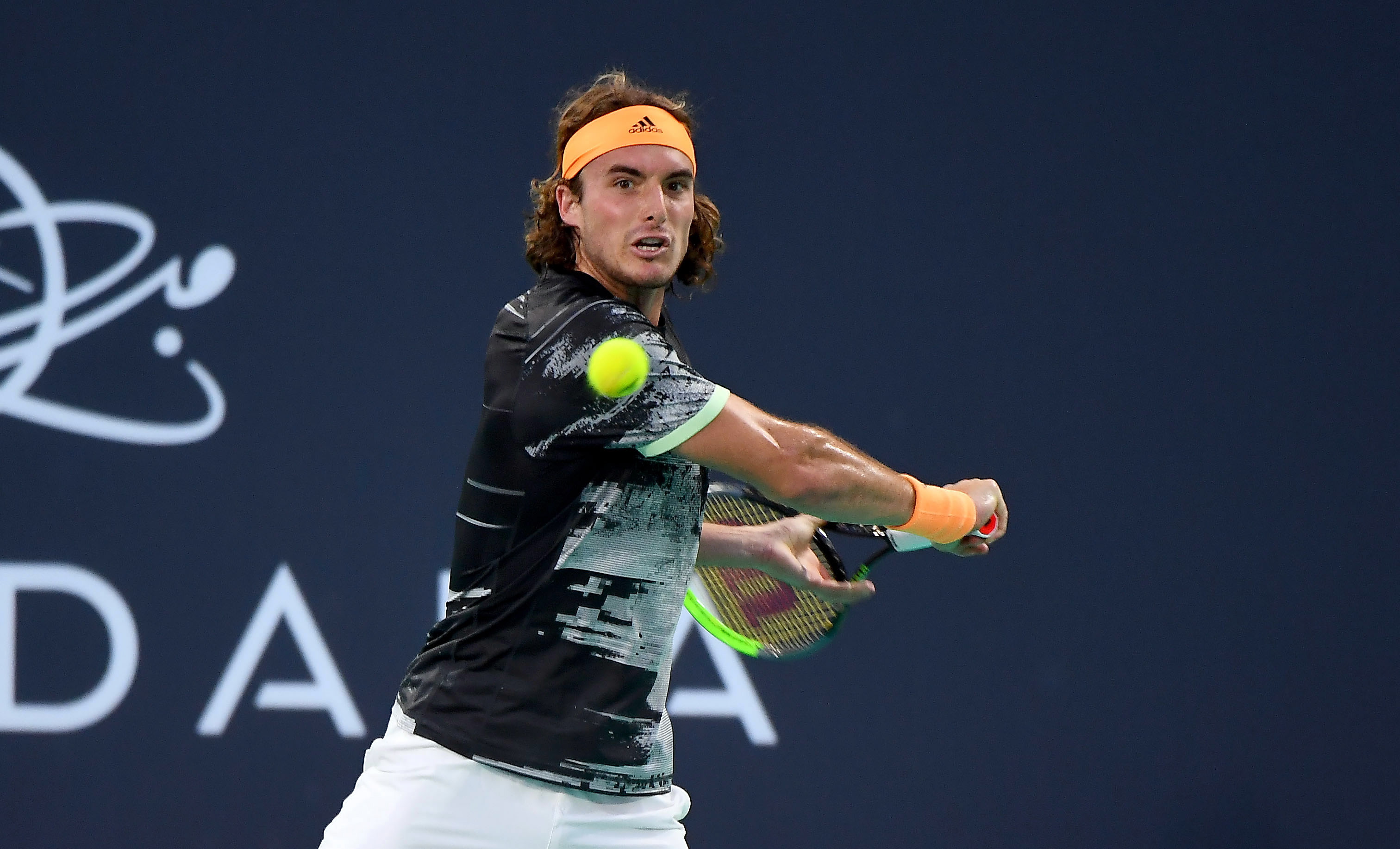 开云体育-温网翻盘ATP总决赛，西西帕斯统治全场