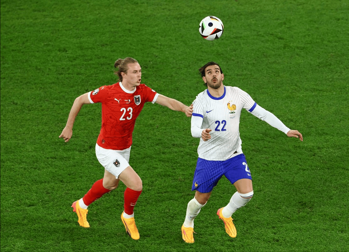 开云体育app-法国队力克奥地利队，波尔统治全场