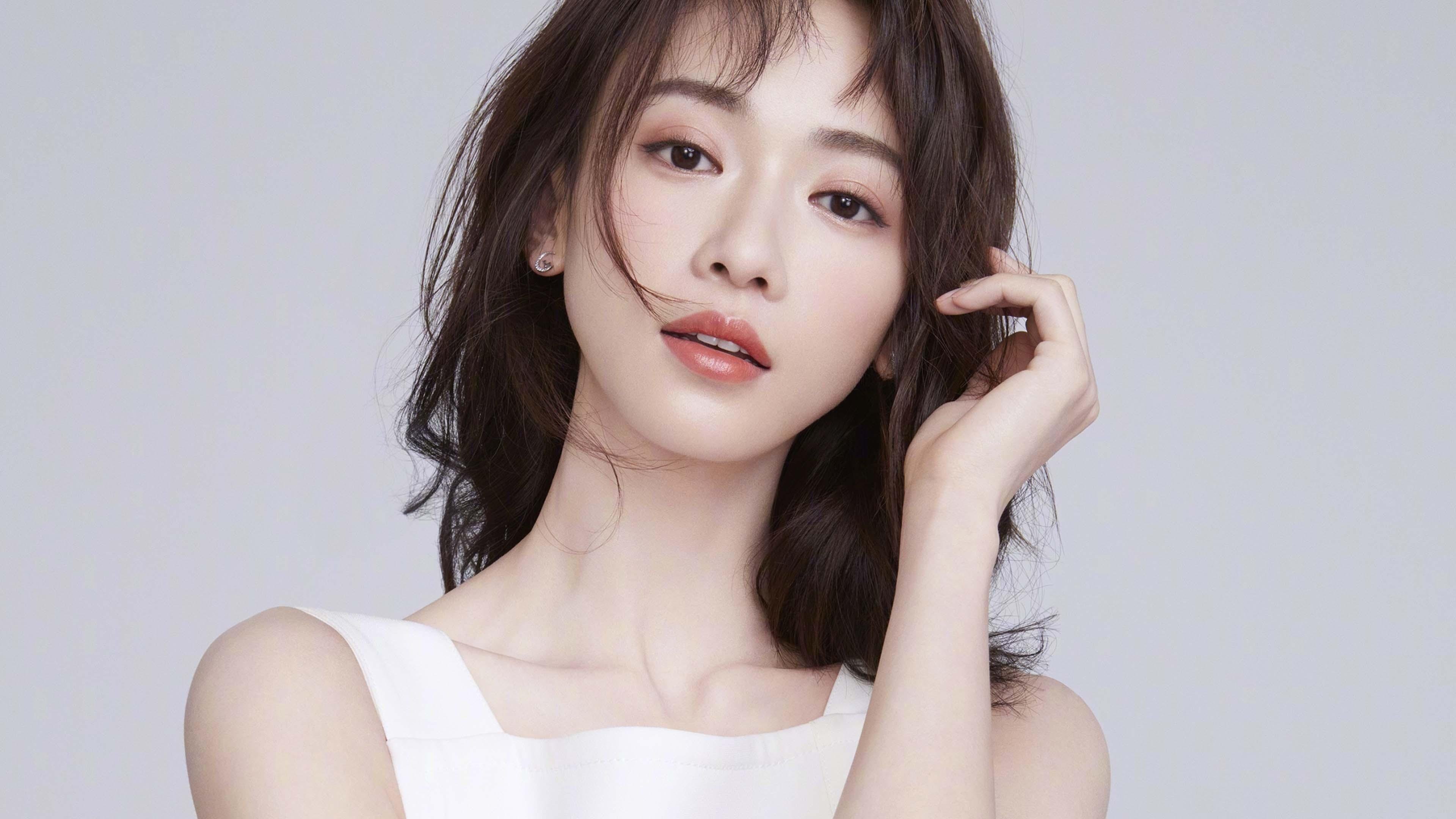 用左脚写诗，以钢铁蓝调终结，当个人天赋遇上集体意志