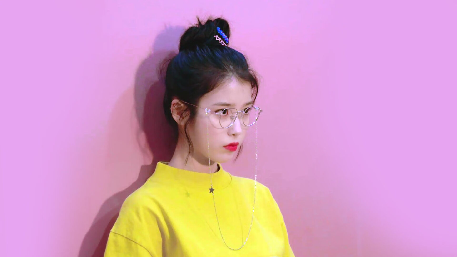 小贾伦化身大场面先生，底特律活塞用窒息防守全面压制圣安东尼奥马刺