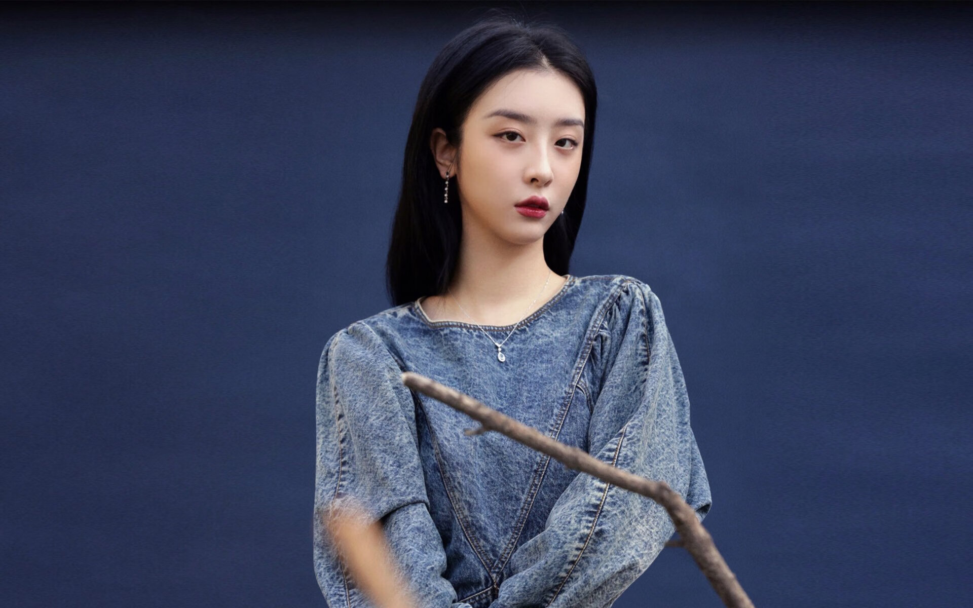 开云体育-铁幕重现，当德意志战车用罗德里戈之盾，碾过秘鲁的安第斯山巅
